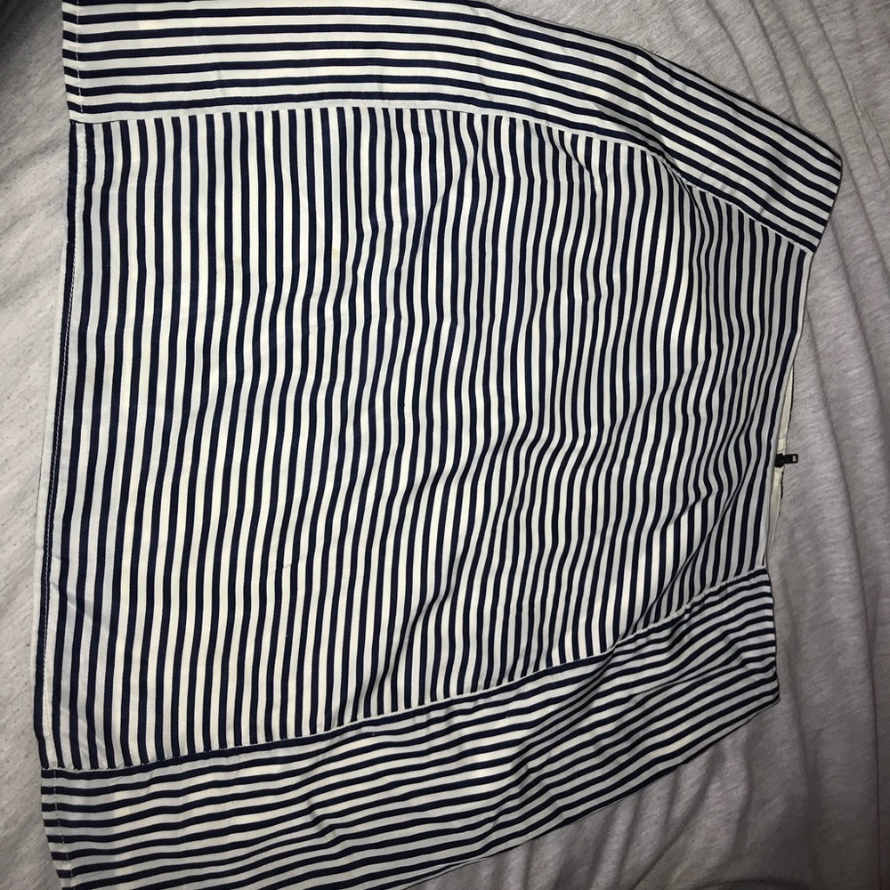 Stripped Fitted skirt